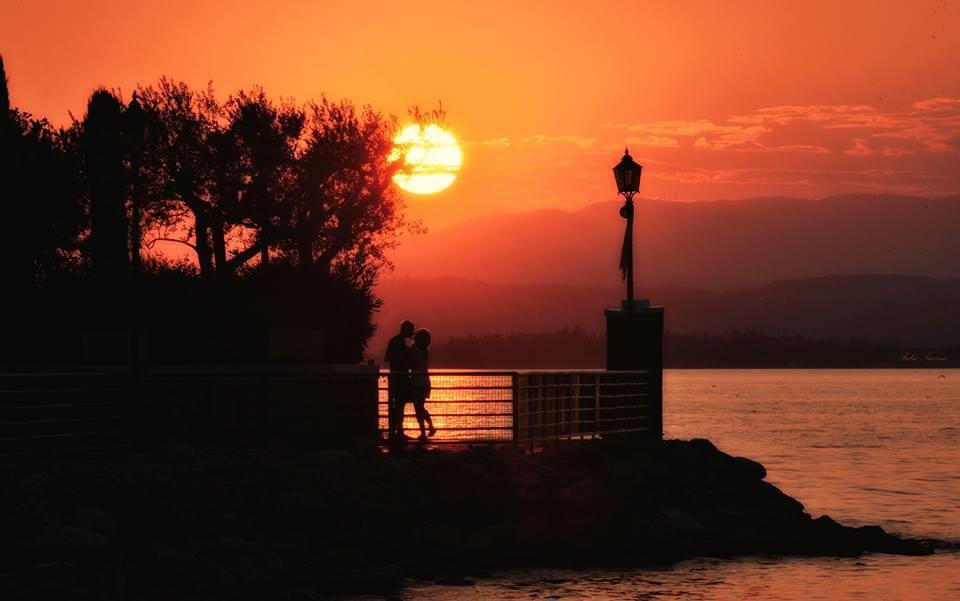Hotel Venezia Park - Enjoy Holiday Castelnuovo del Garda Εξωτερικό φωτογραφία
